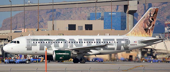 Frontier Airbus A319-111 N906FR, Phoenix Sky Harbor, January 9, 2016